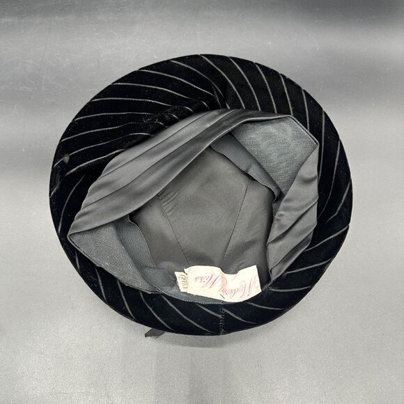 Vintage Beret Hat 1950s Black Velvet Satin Bow Modern Miss Formal Church - Picture 7 of 10